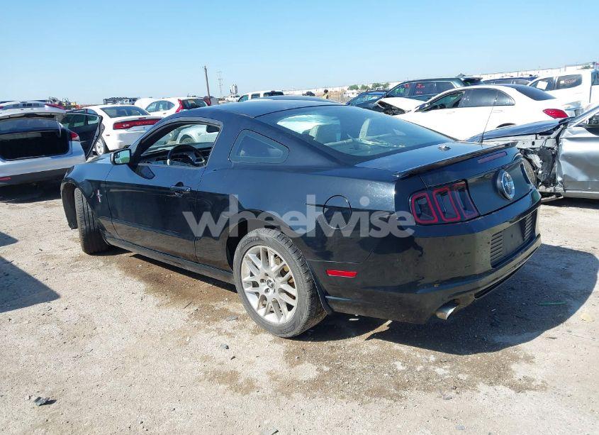 Photo 3 of 2014 Ford Mustang V6 PREMIUM (VIN 1ZVBP8AM7E5259127)