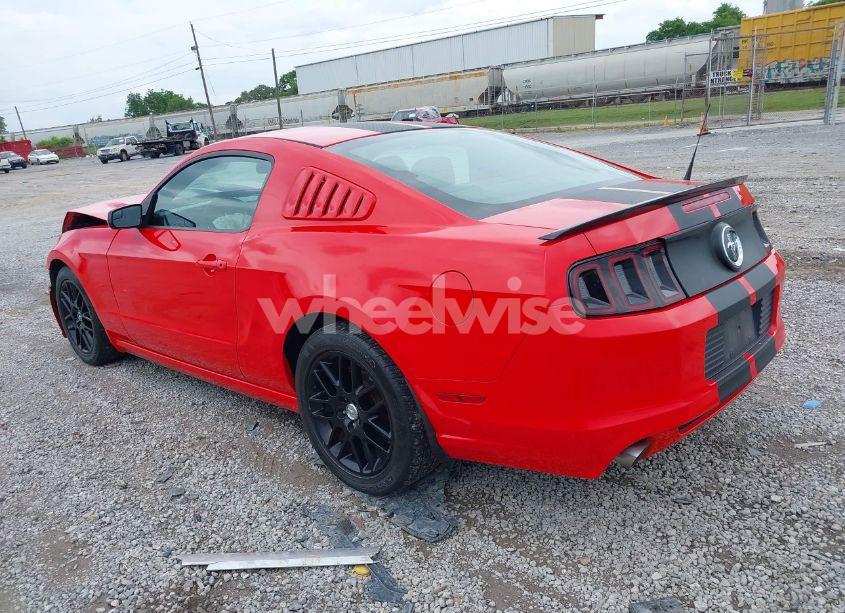 Photo 3 of 2014 Ford Mustang V6 (VIN 1ZVBP8AM7E5276865)