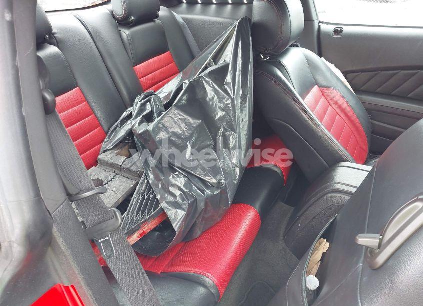 Photo 8 of 2014 Ford Mustang V6 (VIN 1ZVBP8AM7E5276865)