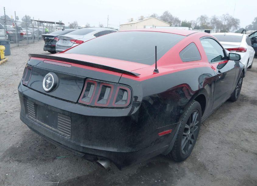 Photo 4 of 2014 Ford Mustang V6 (VIN 1ZVBP8AM7E5280754)