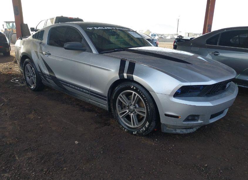 2011 Ford Mustang V6 PREMIUM (VIN 1ZVBP8AM8B5119163) main photo