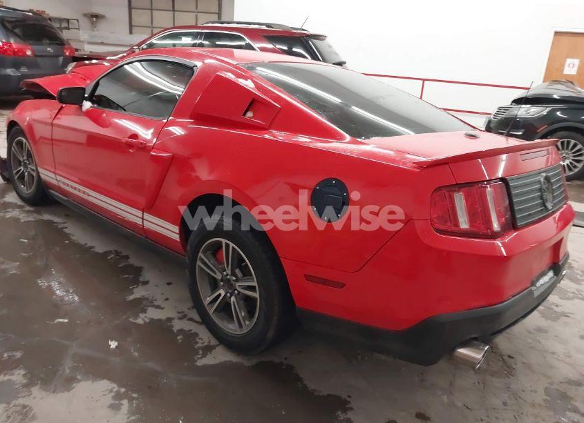 Photo 3 of 2011 Ford Mustang V6 PREMIUM (VIN 1ZVBP8AM8B5138599)