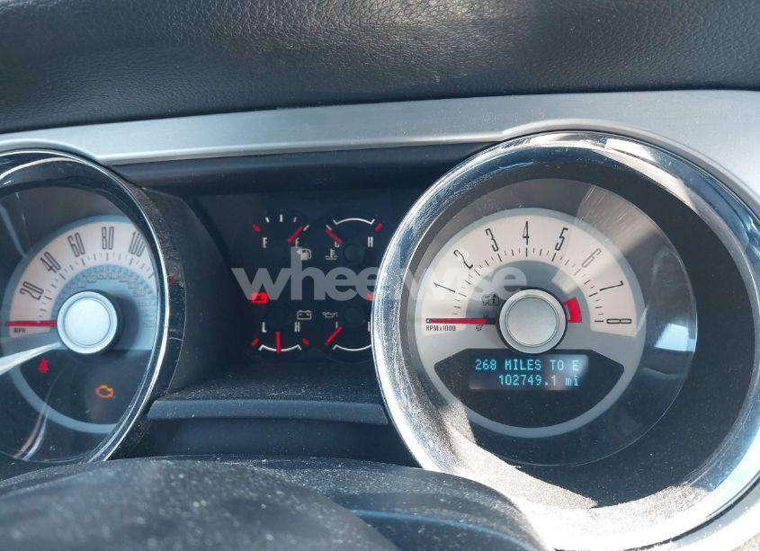 Photo 7 of 2011 Ford Mustang V6 PREMIUM (VIN 1ZVBP8AM8B5155340)