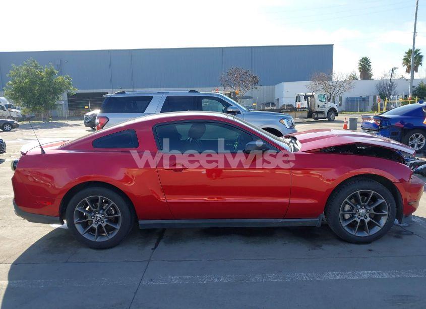 Photo 14 of 2011 Ford Mustang V6 PREMIUM (VIN 1ZVBP8AM8B5156360)