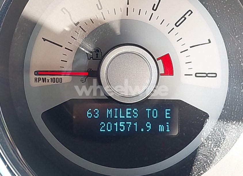 Photo 16 of 2011 Ford Mustang V6 PREMIUM (VIN 1ZVBP8AM8B5156360)