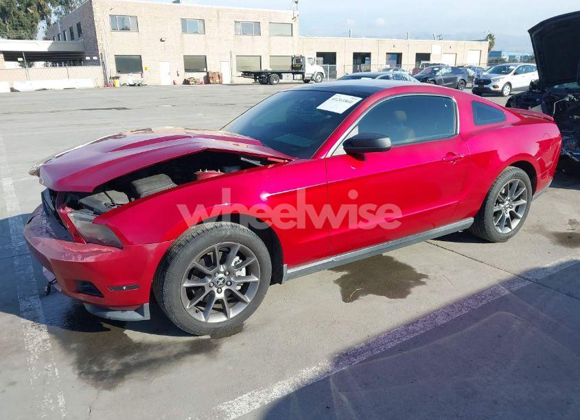 Photo 2 of 2011 Ford Mustang V6 PREMIUM (VIN 1ZVBP8AM8B5156360)