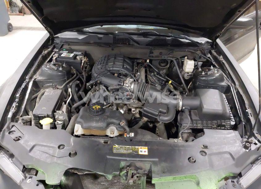 Photo 10 of 2012 Ford Mustang V6 (VIN 1ZVBP8AM8C5211360)