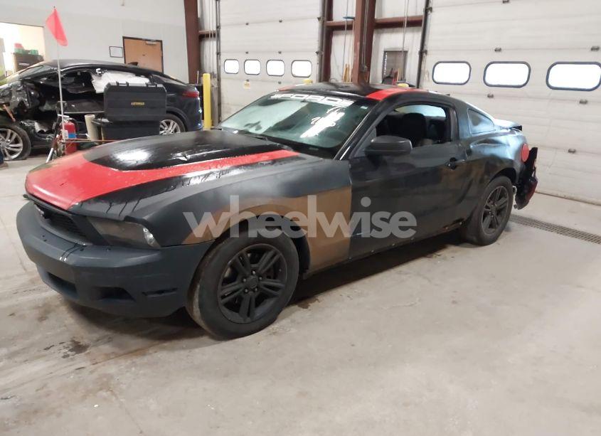 Photo 2 of 2012 Ford Mustang V6 (VIN 1ZVBP8AM8C5211360)