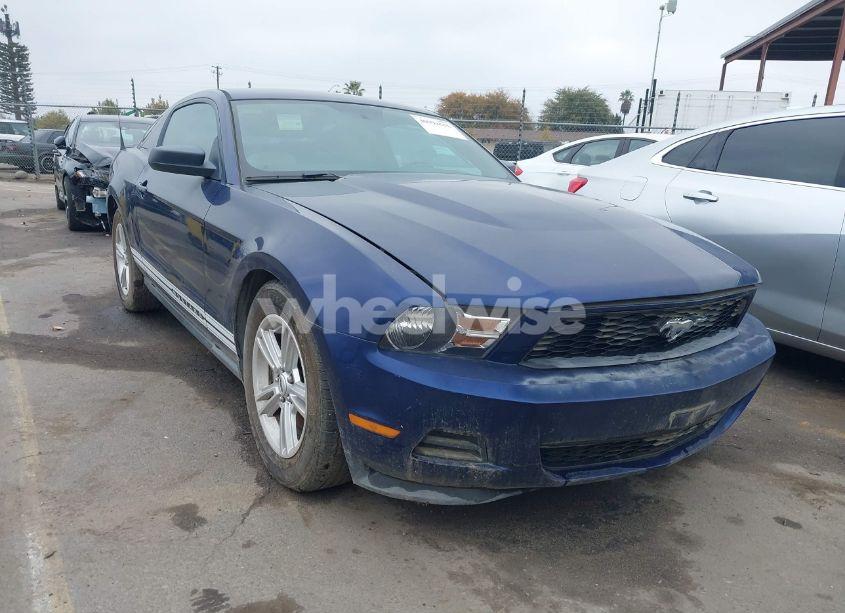 2012 Ford Mustang V6 (VIN 1ZVBP8AM8C5249784) main photo