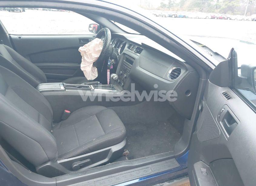 Photo 5 of 2012 Ford Mustang V6 (VIN 1ZVBP8AM8C5256346)