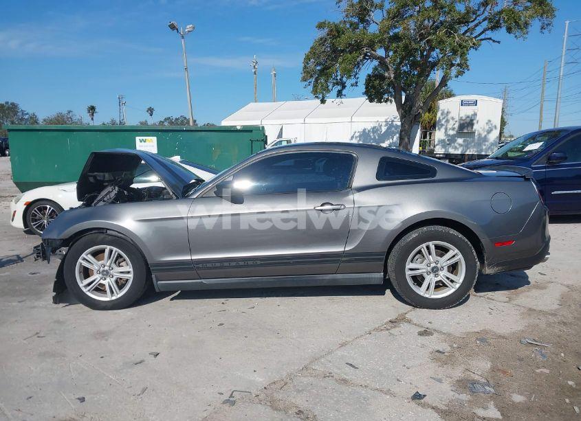 Photo 15 of 2012 Ford Mustang V6 (VIN 1ZVBP8AM8C5267332)