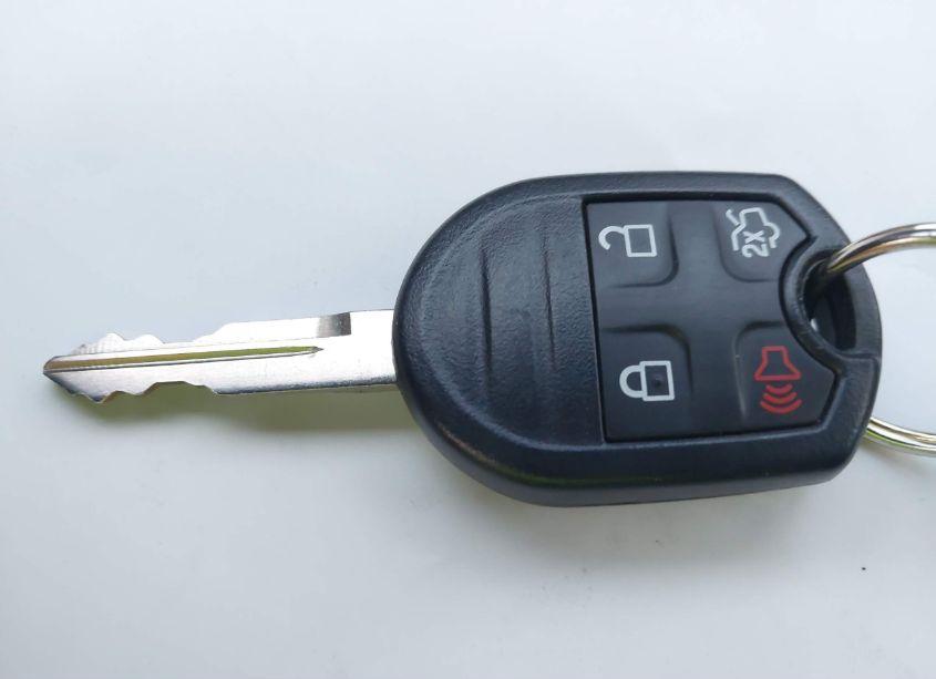 Photo 11 of 2013 Ford Mustang V6 PREMIUM (VIN 1ZVBP8AM8D5222067)