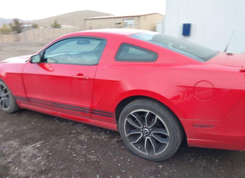 Photo 14 of 2013 Ford Mustang V6 PREMIUM (VIN 1ZVBP8AM8D5222067)