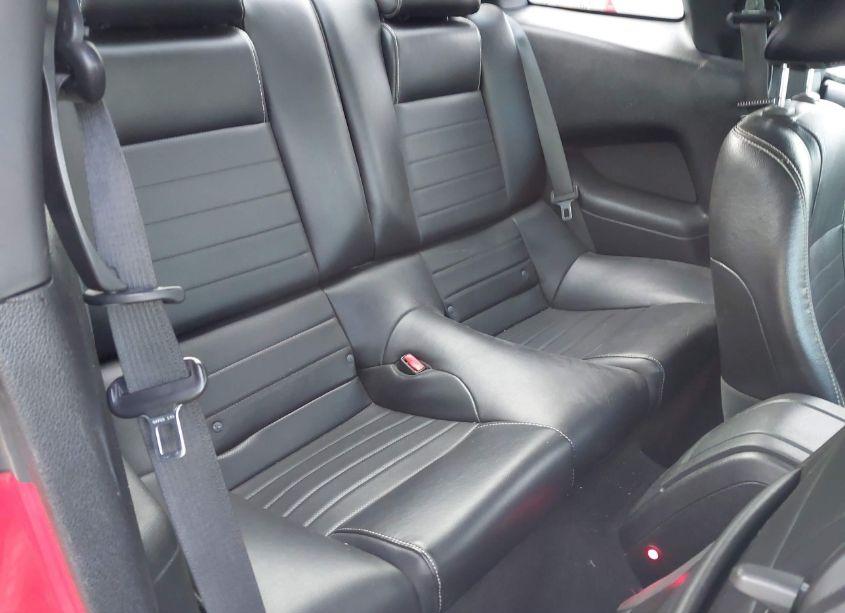 Photo 8 of 2013 Ford Mustang V6 PREMIUM (VIN 1ZVBP8AM8D5222067)