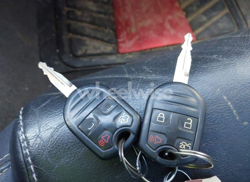 Photo 11 of 2013 Ford Mustang V6 PREMIUM (VIN 1ZVBP8AM8D5225163)