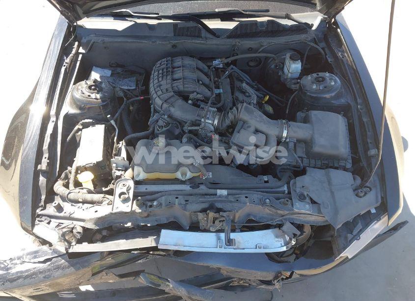 Photo 10 of 2013 Ford Mustang V6 (VIN 1ZVBP8AM8D5259572)