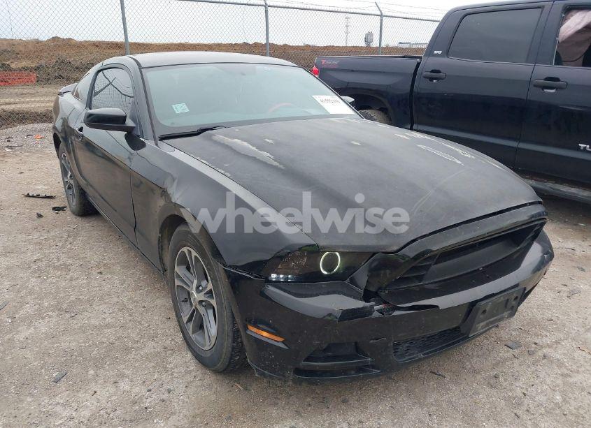 Photo 6 of 2014 Ford Mustang V6 PREMIUM (VIN 1ZVBP8AM8E5201415)