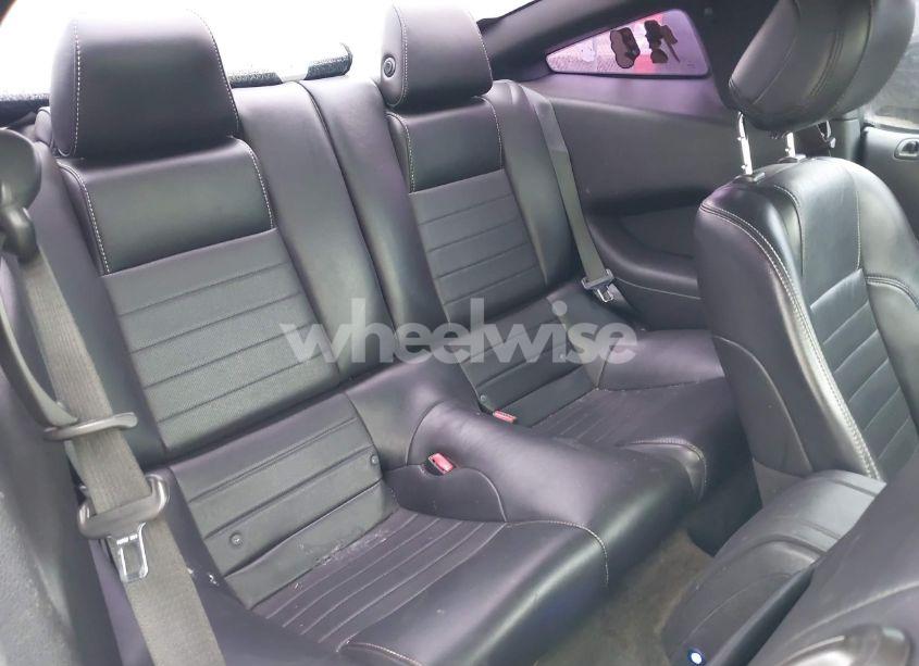 Photo 8 of 2014 Ford Mustang V6 PREMIUM (VIN 1ZVBP8AM8E5201415)