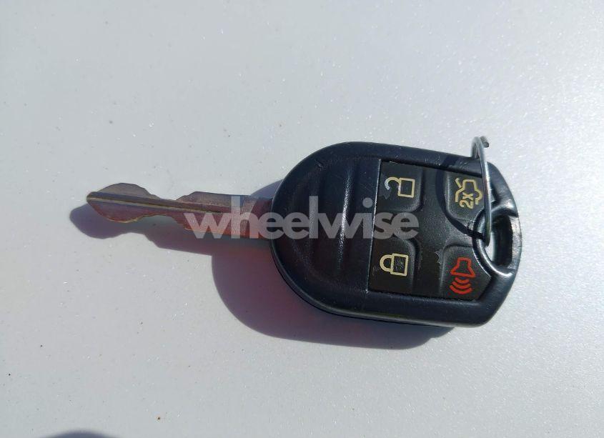 Photo 11 of 2014 Ford Mustang V6 PREMIUM (VIN 1ZVBP8AM8E5212740)