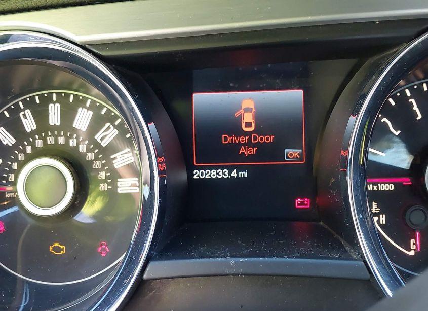 Photo 16 of 2014 Ford Mustang V6 PREMIUM (VIN 1ZVBP8AM8E5308951)