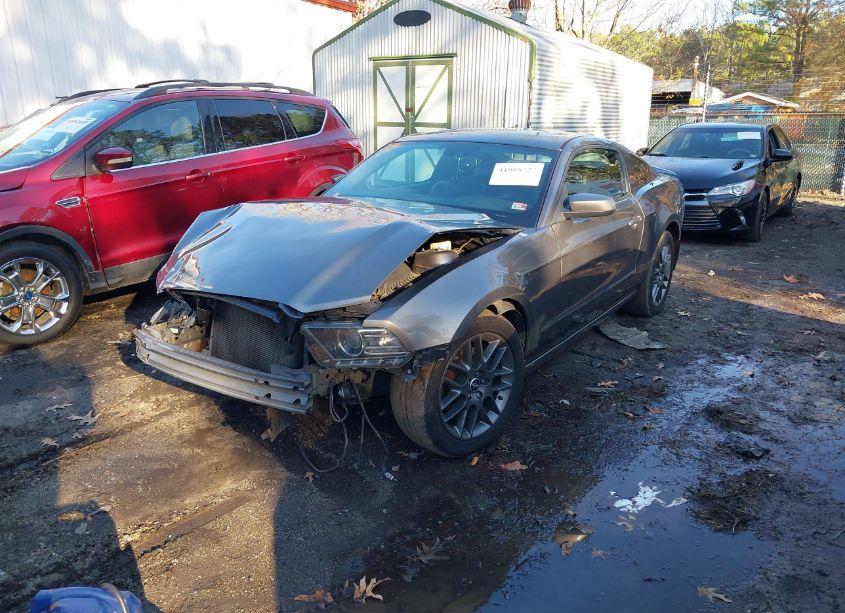 Photo 2 of 2014 Ford Mustang V6 PREMIUM (VIN 1ZVBP8AM8E5308951)