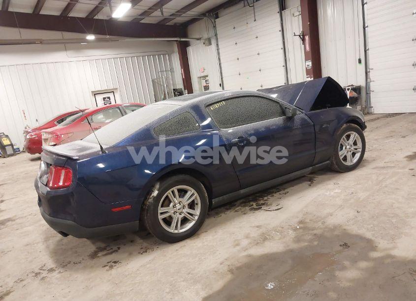 Photo 4 of 2011 Ford Mustang V6 (VIN 1ZVBP8AM9B5105773)