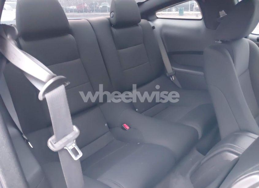 Photo 8 of 2011 Ford Mustang V6 (VIN 1ZVBP8AM9B5105773)