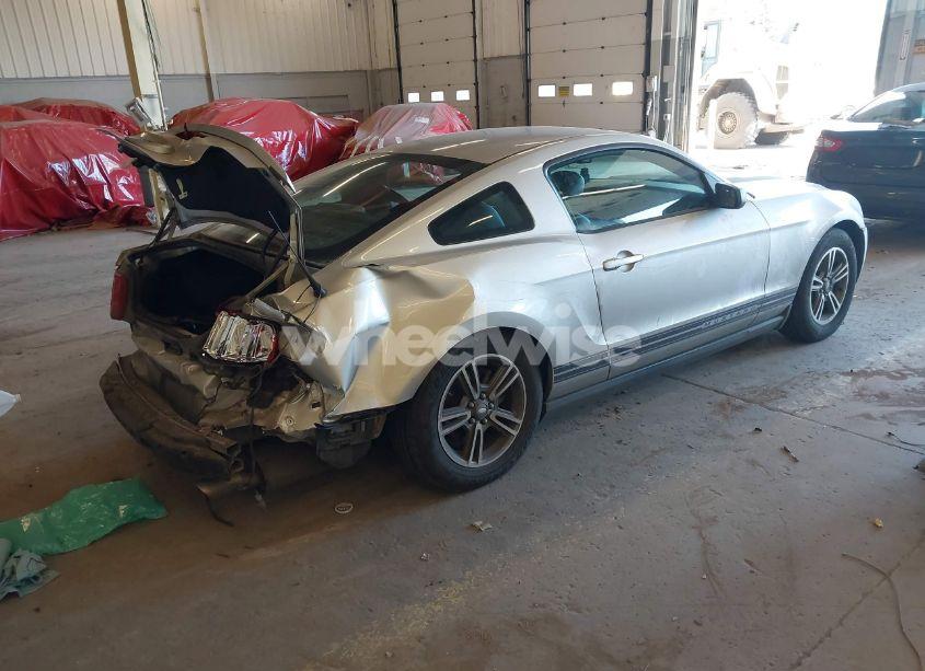 Photo 4 of 2011 Ford Mustang V6 PREMIUM (VIN 1ZVBP8AM9B5106521)