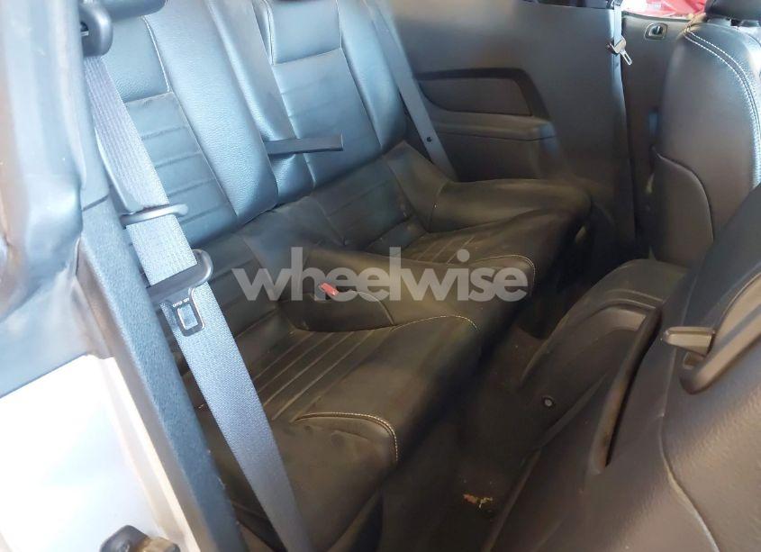 Photo 8 of 2011 Ford Mustang V6 PREMIUM (VIN 1ZVBP8AM9B5106521)