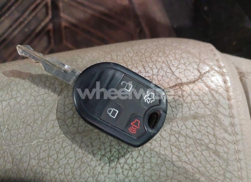 Photo 11 of 2011 Ford Mustang V6 PREMIUM (VIN 1ZVBP8AM9B5111699)