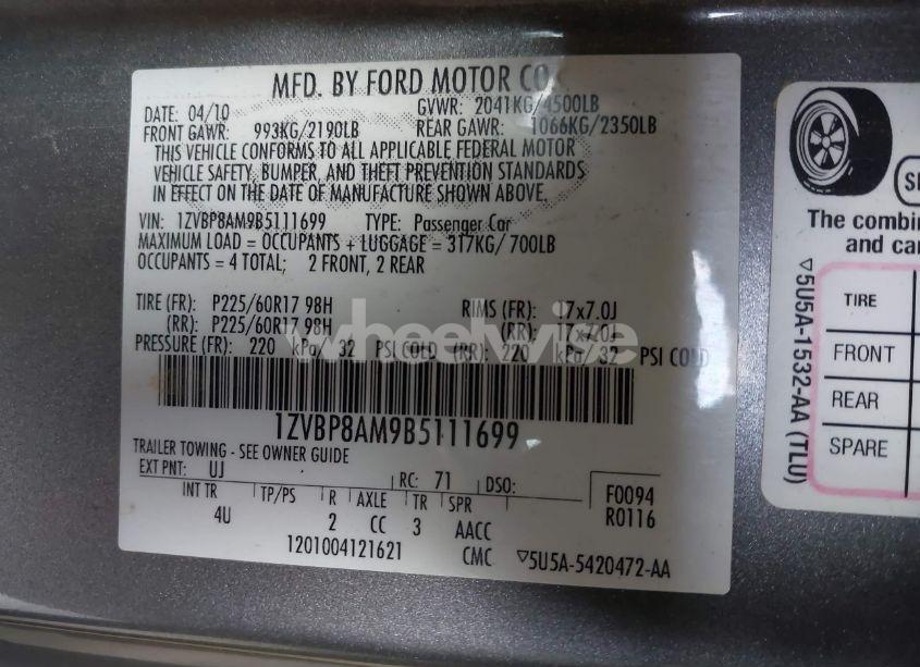 Photo 9 of 2011 Ford Mustang V6 PREMIUM (VIN 1ZVBP8AM9B5111699)