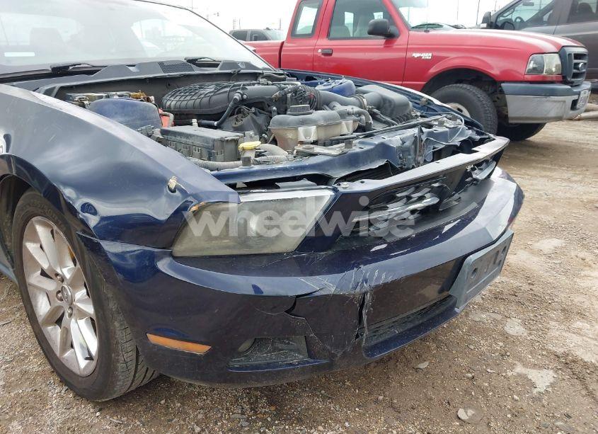 Photo 12 of 2011 Ford Mustang V6 PREMIUM (VIN 1ZVBP8AM9B5153645)