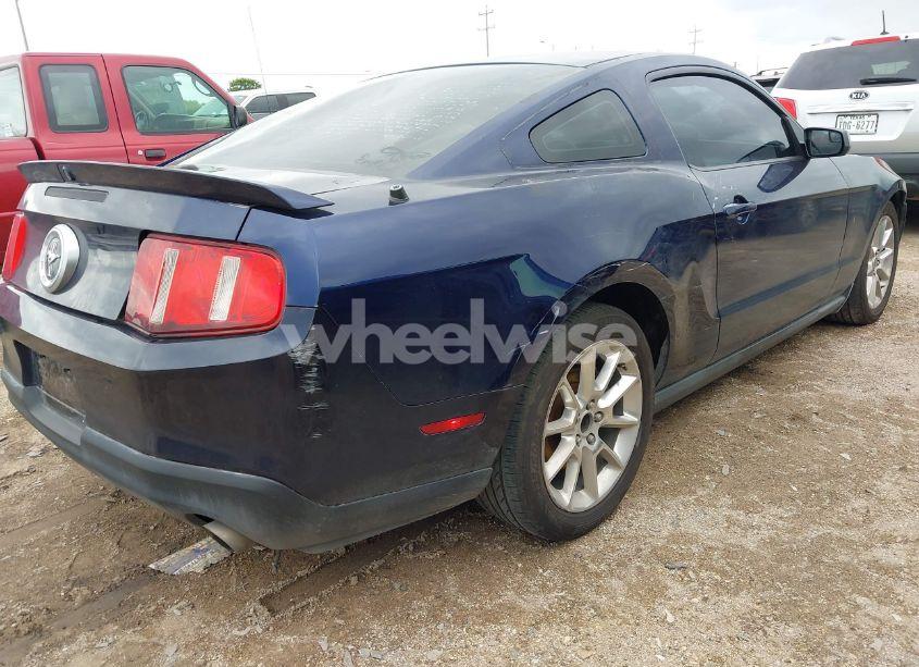 Photo 4 of 2011 Ford Mustang V6 PREMIUM (VIN 1ZVBP8AM9B5153645)