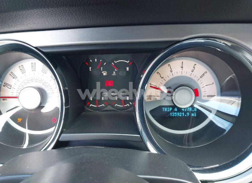 Photo 7 of 2012 Ford Mustang V6 PREMIUM (VIN 1ZVBP8AM9C5233870)