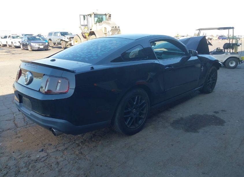 Photo 4 of 2012 Ford Mustang V6 PREMIUM (VIN 1ZVBP8AM9C5234985)