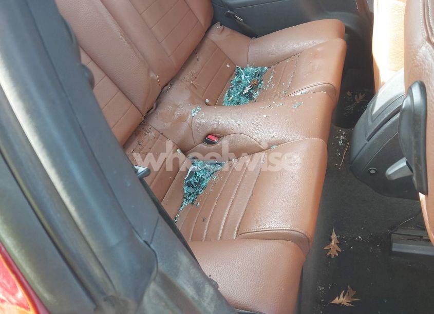 Photo 8 of 2012 Ford Mustang V6 PREMIUM (VIN 1ZVBP8AM9C5235439)