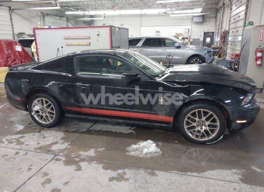 Photo 14 of 2012 Ford Mustang V6 PREMIUM (VIN 1ZVBP8AM9C5250846)