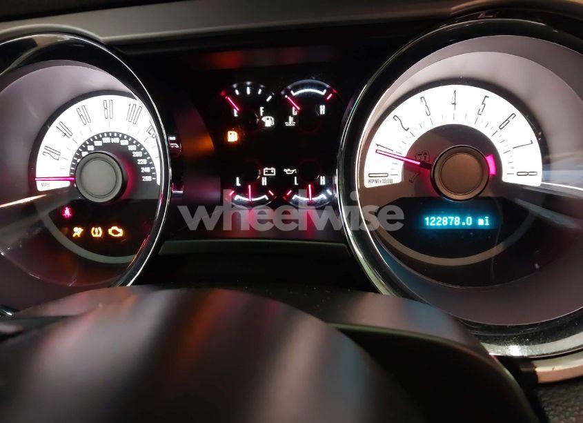 Photo 7 of 2012 Ford Mustang V6 PREMIUM (VIN 1ZVBP8AM9C5250846)