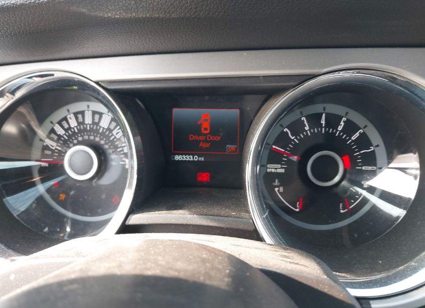 Photo 7 of 2013 Ford Mustang V6 PREMIUM (VIN 1ZVBP8AM9D5204984)