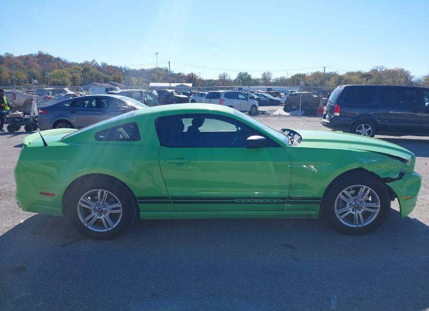 Photo 13 of 2013 Ford Mustang V6 (VIN 1ZVBP8AM9D5221266)