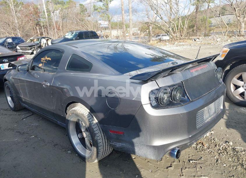 Photo 3 of 2014 Ford Mustang V6 PREMIUM (VIN 1ZVBP8AM9E5266855)