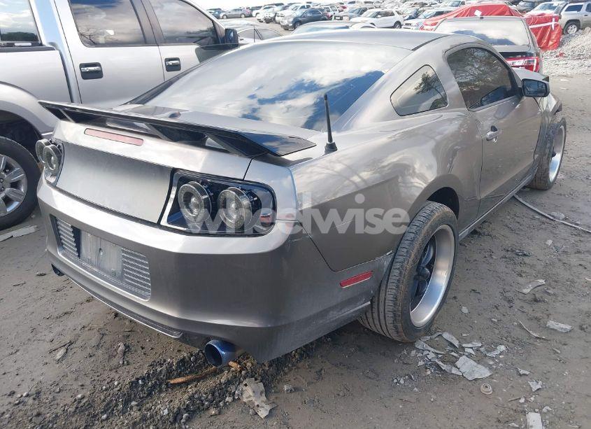 Photo 4 of 2014 Ford Mustang V6 PREMIUM (VIN 1ZVBP8AM9E5266855)