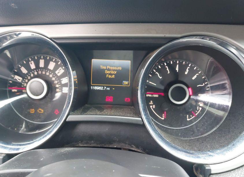 Photo 7 of 2014 Ford Mustang V6 PREMIUM (VIN 1ZVBP8AM9E5269500)