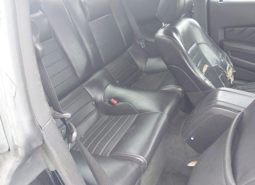 Photo 8 of 2014 Ford Mustang V6 PREMIUM (VIN 1ZVBP8AM9E5269500)