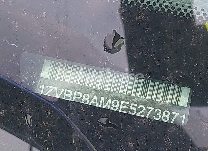 Photo 9 of 2014 Ford Mustang V6 (VIN 1ZVBP8AM9E5273871)