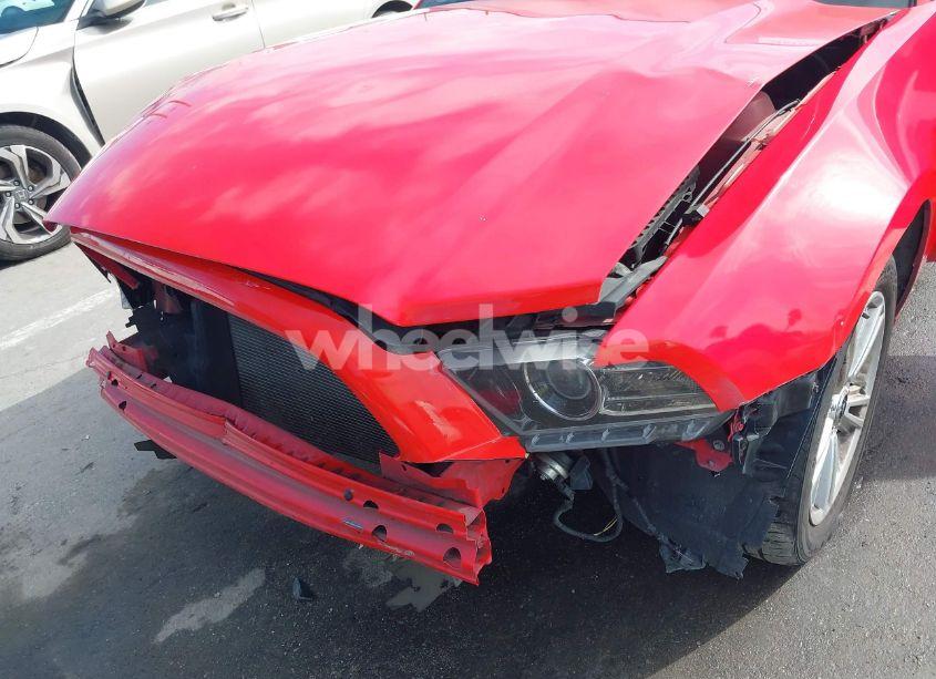 Photo 6 of 2014 Ford Mustang V6 (VIN 1ZVBP8AM9E5302169)