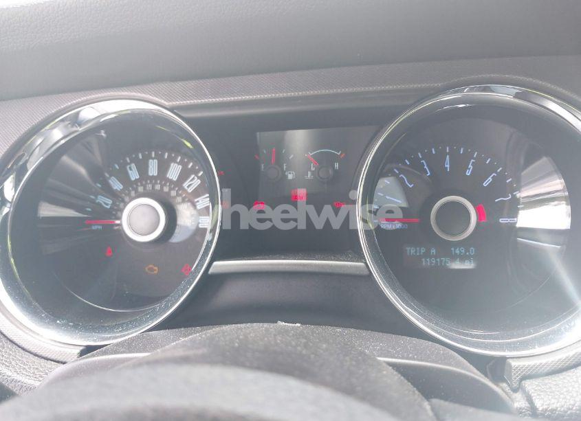 Photo 7 of 2014 Ford Mustang V6 (VIN 1ZVBP8AM9E5325001)