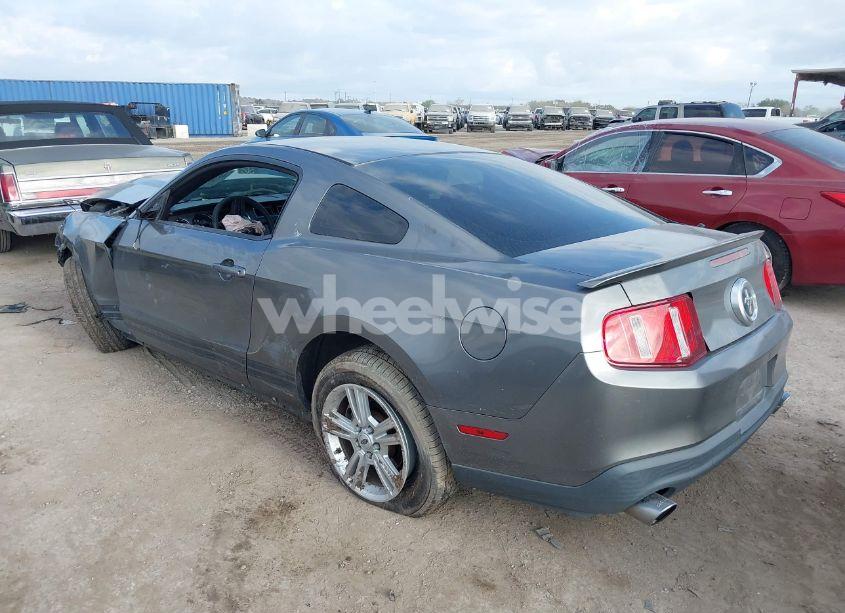 Photo 3 of 2011 Ford Mustang V6 (VIN 1ZVBP8AMXB5117334)