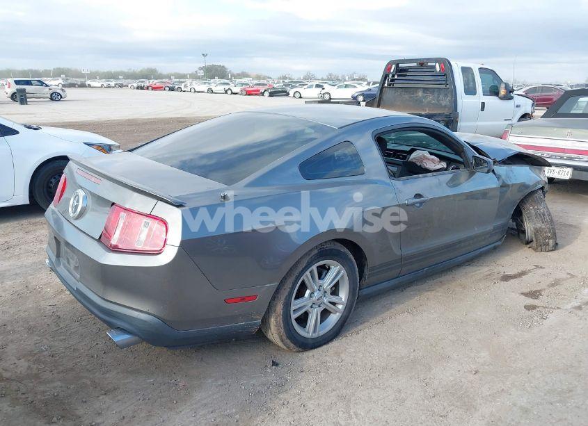 Photo 4 of 2011 Ford Mustang V6 (VIN 1ZVBP8AMXB5117334)