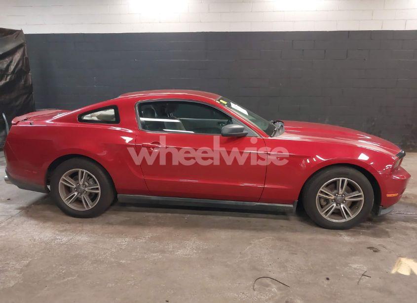 Photo 13 of 2011 Ford Mustang V6 PREMIUM (VIN 1ZVBP8AMXB5122856)